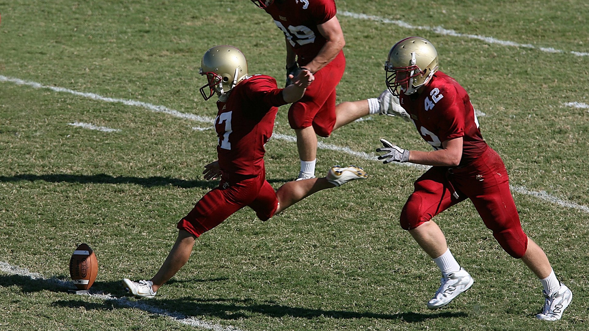 新训练课题着重传切配合提升阵地战进攻效率与思路，传切战术配合指的是